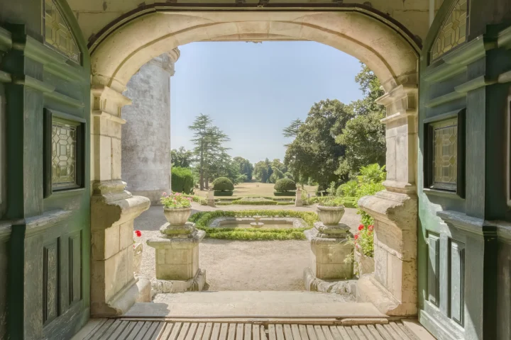 Entrée château Usson